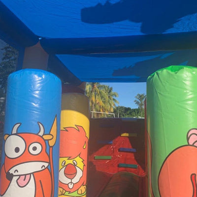 Africa 2 : jeu pour enfants de 18 mois à 10 ans ( env. 8 x 3 x Ht 4 m.) avec toiture tissu. FORFAIT DE 4H