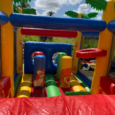 Africa 1 : jeu pour enfants de 18 mois à 10 ans (env. 8 x 3 x ht 4 m.) non couvert en toiture / FORFAIT 4H PERIODE HAUTE