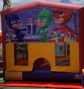 CHATEAU GONFLABLE AVEC TOBOGGAN INTERIEUR/ FORFAIT DE 4H