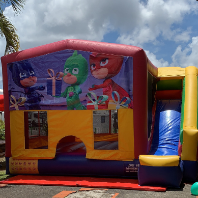 CHATEAU GONFLABLE AVEC TOBOGGAN EXTERIEUR/ FORFAIT DE 4H PERIODE HAUTE